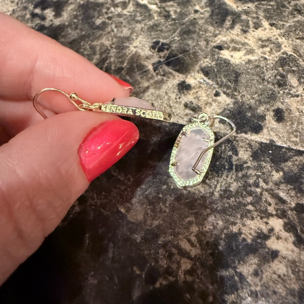 Kendra Scott Dani Gold Drop Earrings - Picture 7 of 9